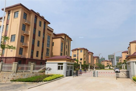 出售泰安岱岳花园2室2厅1卫72平精装修